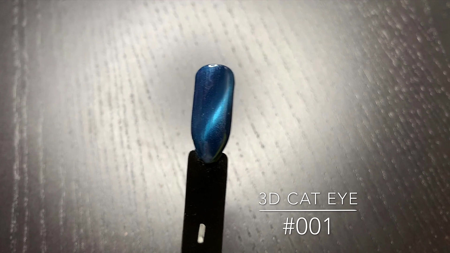HMD 3D Cat Eye